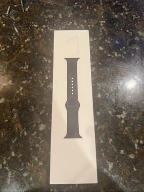 Apple Watch 40mm sport band-NEW